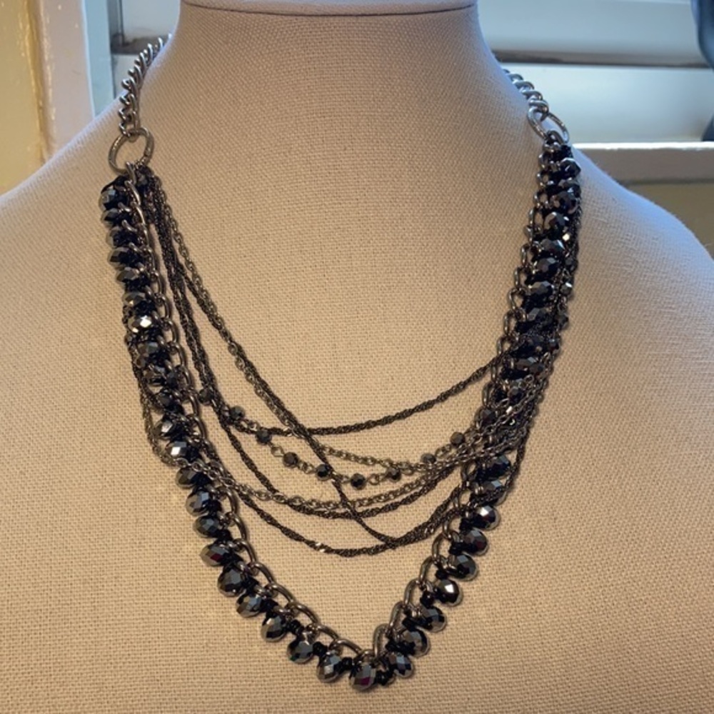 NWT Fabulous dressy necklace/earring set